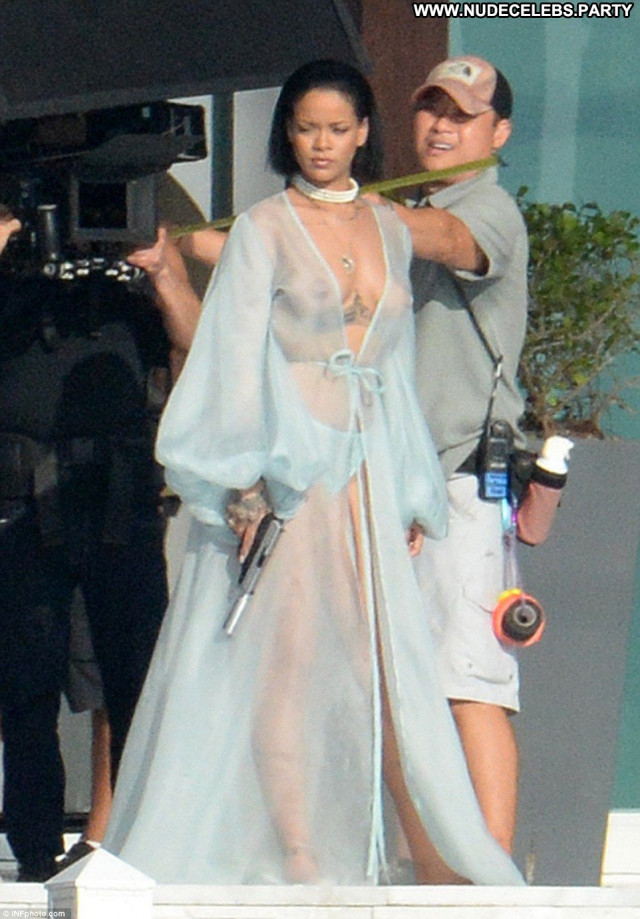 Rihanna Posing Hot Paparazzi American See Through Beautiful Singer