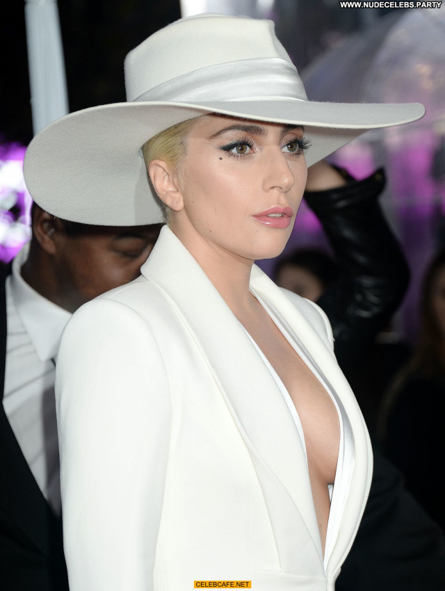 Lady Gaga American Music Awards Beautiful Babe Gag Posing Hot Awards