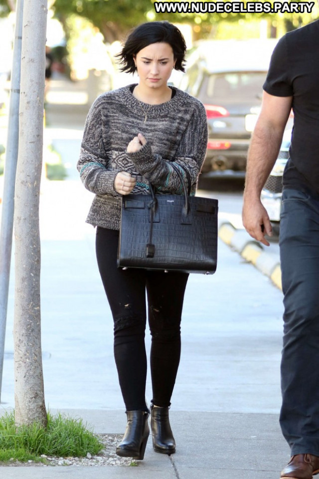 Demi Lovato Los Angeles Los Angeles Angel Paparazzi Babe