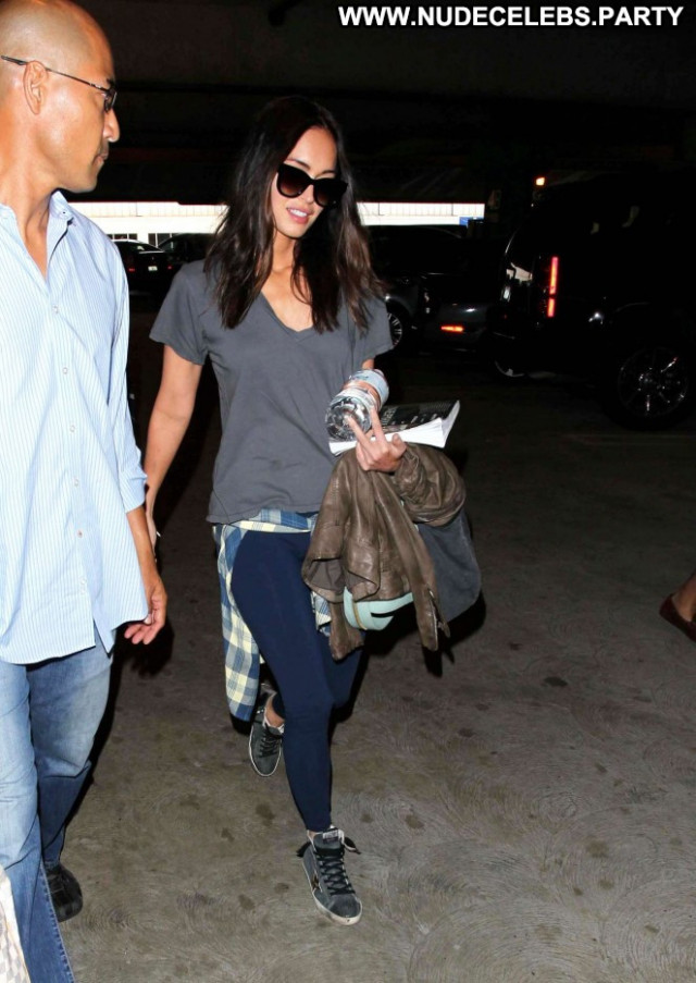 Megan Fox Lax Airport Paparazzi Posing Hot Babe Lax Airport Beautiful