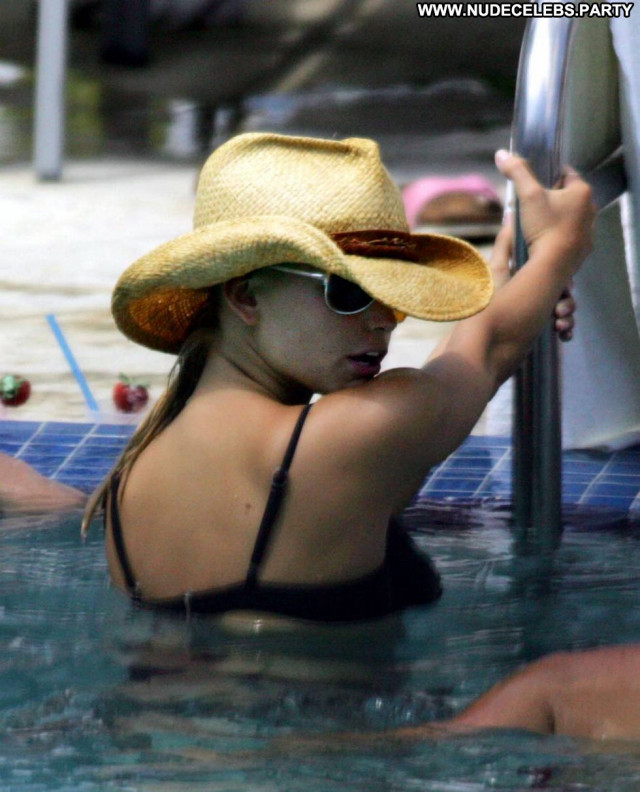 Jessica Simpson The Pool Candids Celebrity Candid Posing Hot Babe