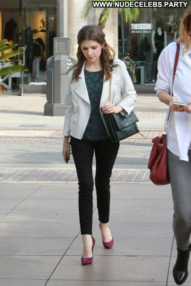 Anna Kendrick West Hollywood Posing Hot West Hollywood Hollywood Babe