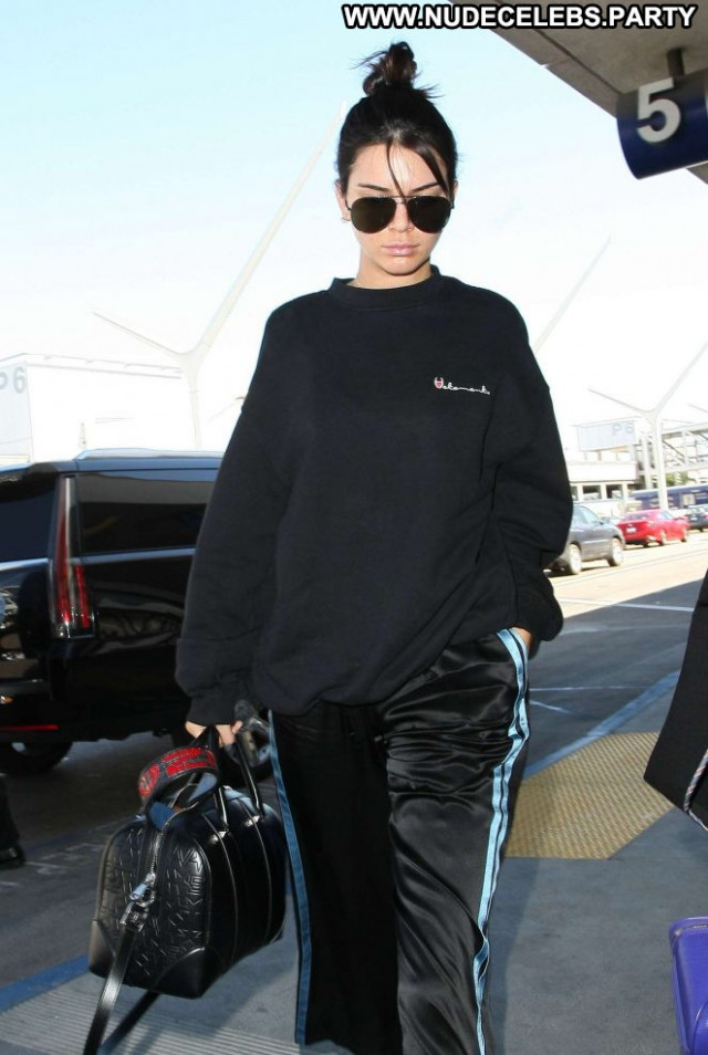 Kendall Jenner Lax Airport Angel Celebrity Paparazzi Posing Hot Los