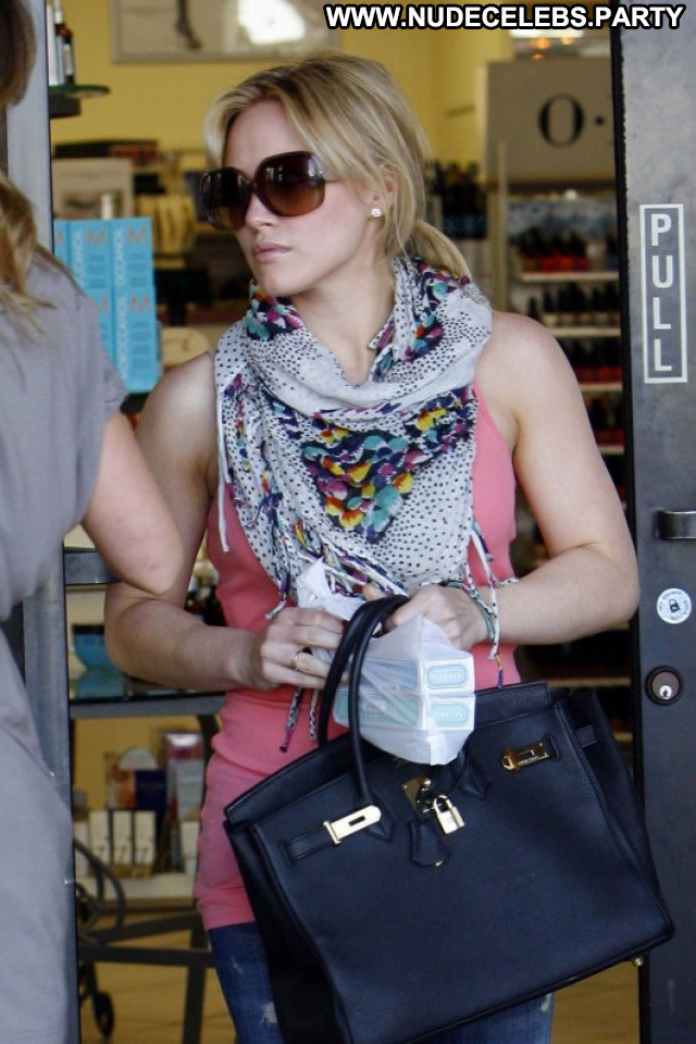 Hilary Duff Studio City Celebrity Beautiful Babe Shopping Paparazzi
