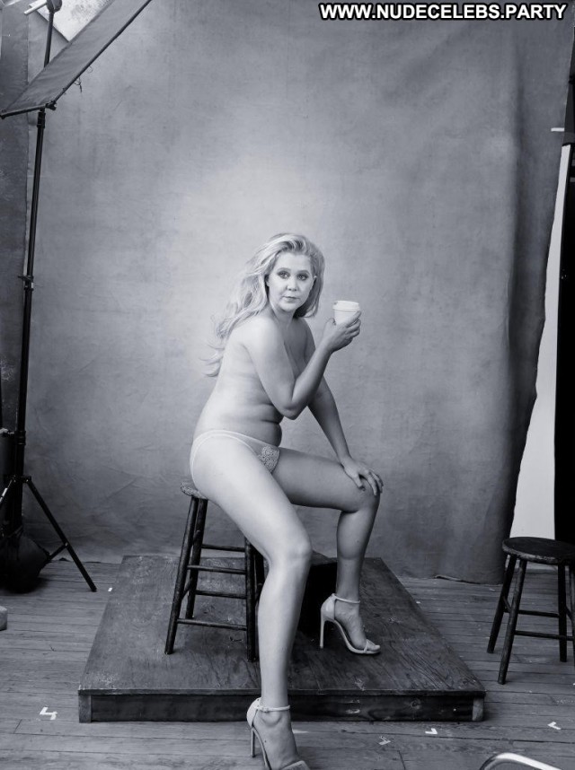 Amy Schumer Pirelli Calendar Blondes Doll Gorgeous Hot Nude Celebrity