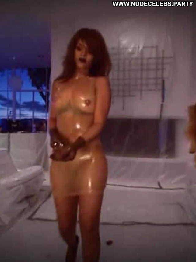 Rihanna Bitch Better Have My Money Doll Gorgeous Celebrity Nude See