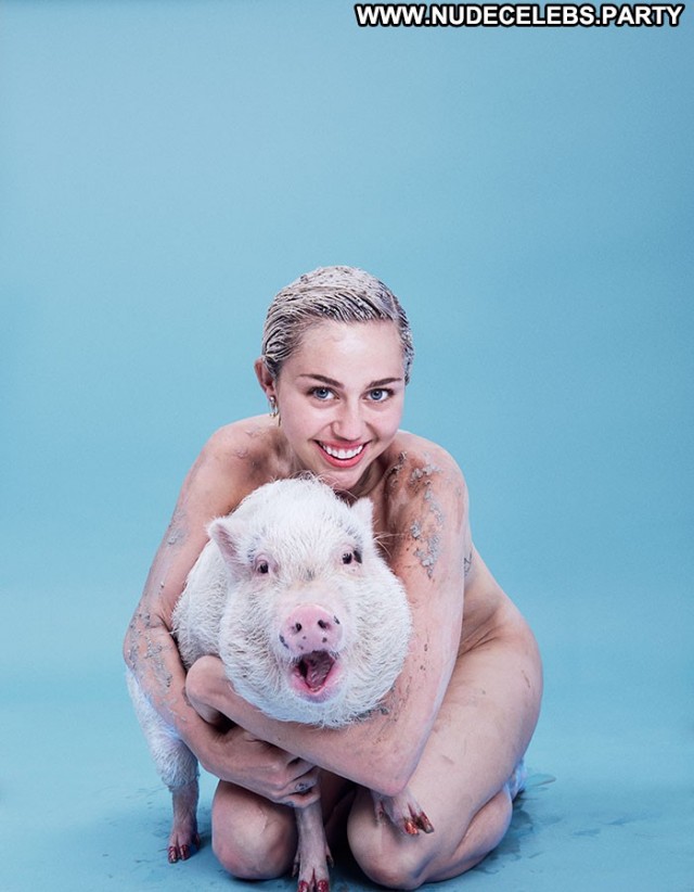 Miley Cyrus Photo Shoot Sultry Stunning Celebrity Nude Nice Magazine