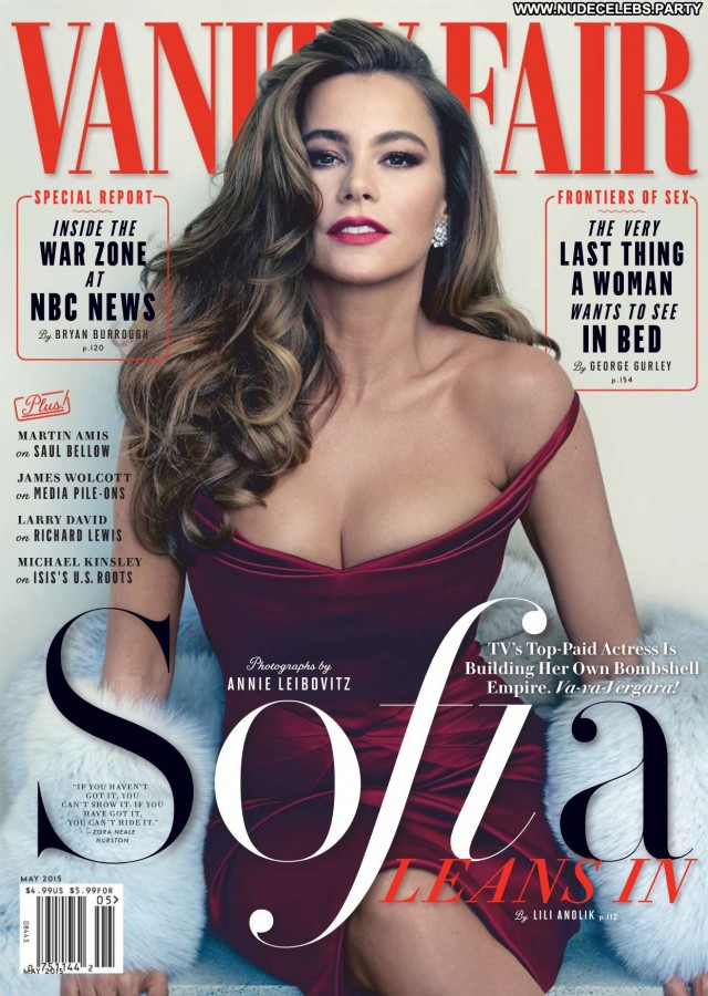 Sofia Vergara Vanity Fair Sultry Posing Hot Celebrity Nude Sexy Cute