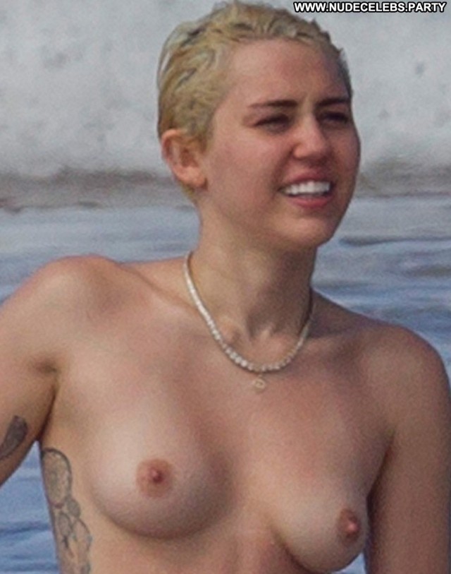 Miley Cyrus Paparazzi Videos Topless Nude Hawaii Paparazzi Bikini Shameless Celebrities