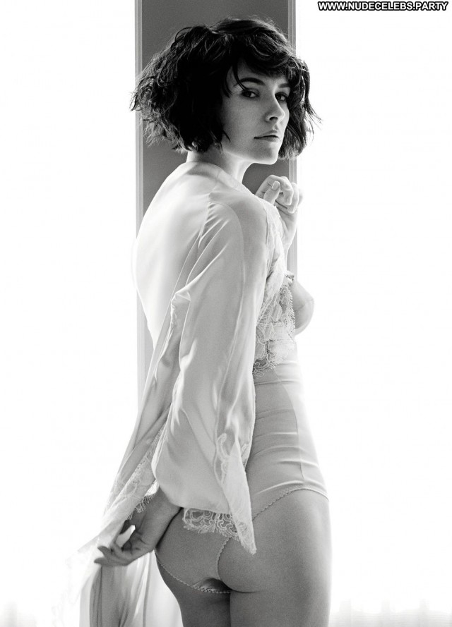 Evangeline Lilly Black And White Black Brunettes Celebrity Pretty