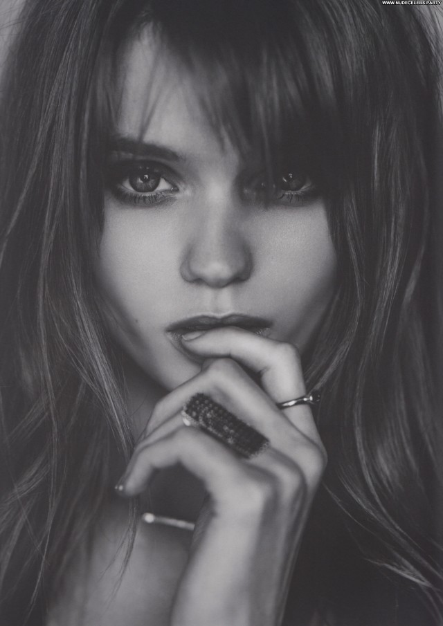 Abbey Lee Kershaw Black And White Sexy Sensual Celebrity Gorgeous