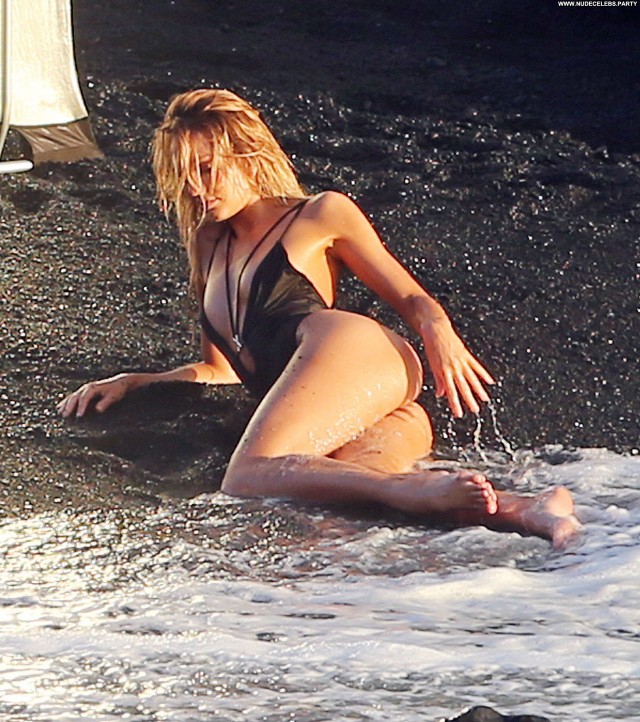 Candice Swanepoel Photoshoot Sensual Behind The Scenes Cute Celebrity