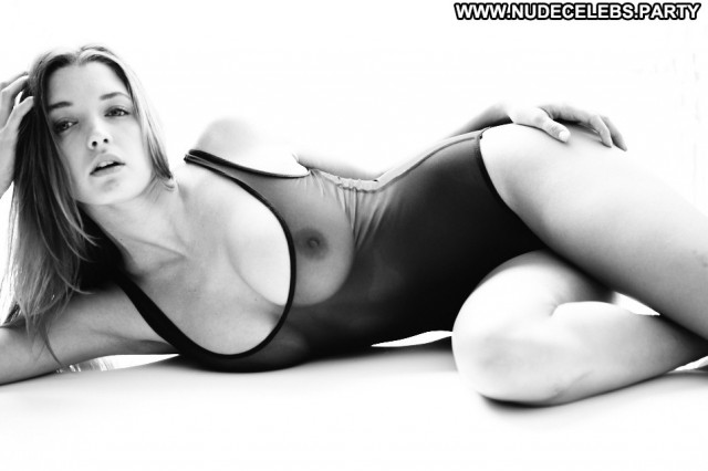 Alyssa Arce Black And White Black Posing Hot Big Boobs Celebrity