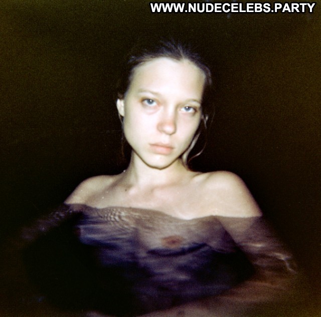 Lea Seydoux Blue Is The Warmest Color Skinny Dipping Nude Beautiful