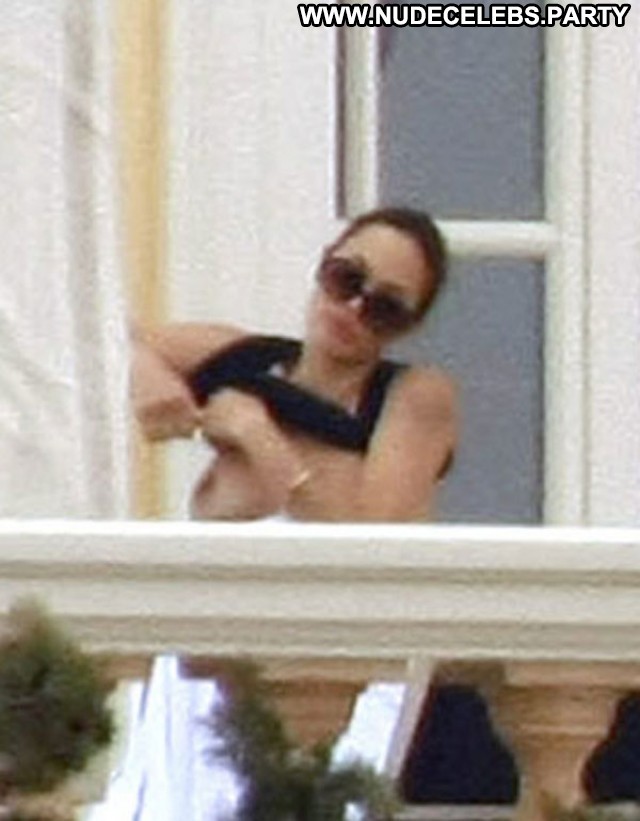 Angelina Jolie Photo Shoot Posing Hot Celebrity Topless Sexy Stunning