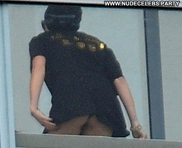 Miley Cyrus Barely Legal  Doll Wardrobe Malfunction Celebrity Upskirt