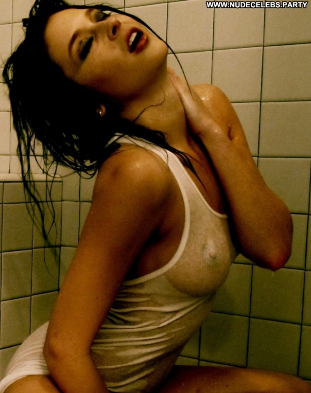 Renee Olstead Photo Shoot Sensual Nude Leaked Celebrity Nice Cell