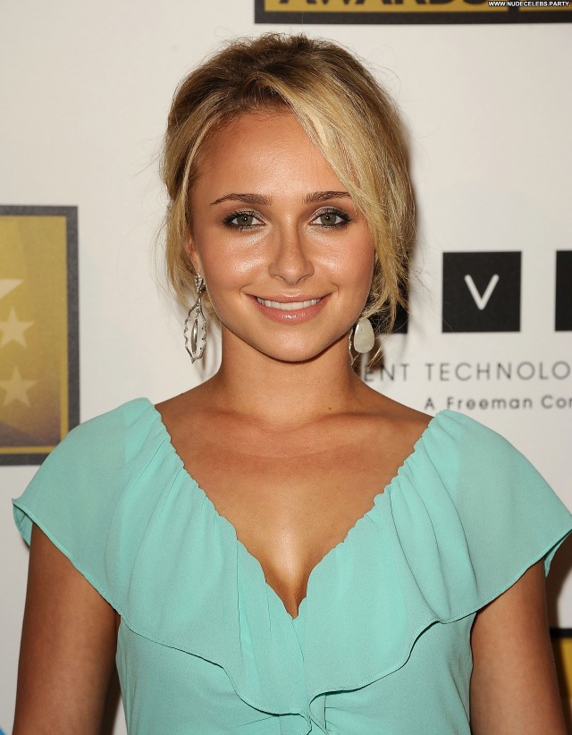 Hayden Panettiere Golden Globe Awards Awards Pretty Hotel Stunning