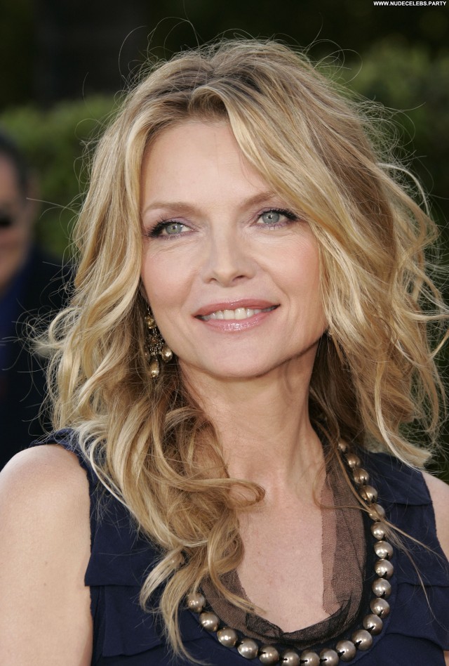 Michelle Pfeiffer Topless Beach  Celebrity Doll Sensual Stunning Cute