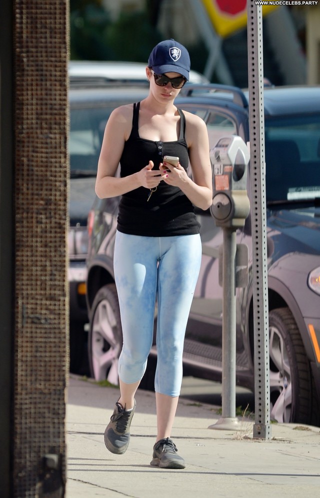 Anne Hathaway Beverly Hills Posing Hot Doll Sensual Celebrity Pretty