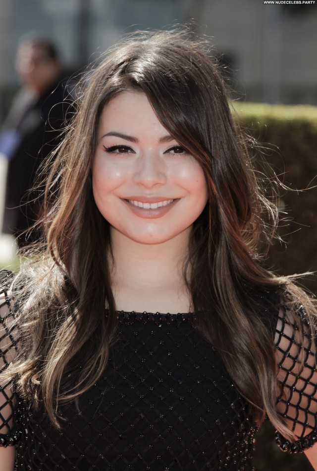 Miranda Cosgrove Swimsuit Celebrity Hot Sultry Gorgeous Sexy Stunning