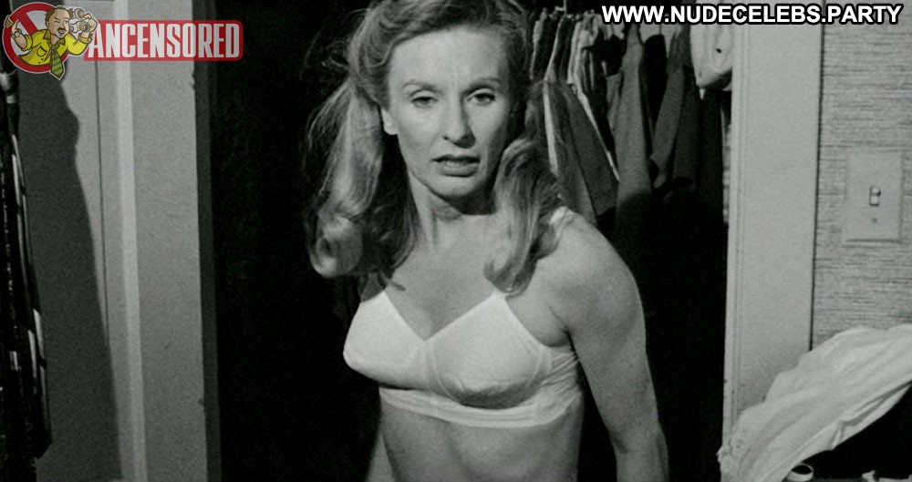 The Last Picture Show Cloris Leachman Posing Hot Brunette Stunning Medium T...