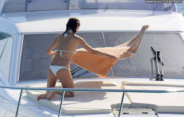 Alessandra Ambrosio No Source Beautiful Babe Candids Ibiza Posing Hot