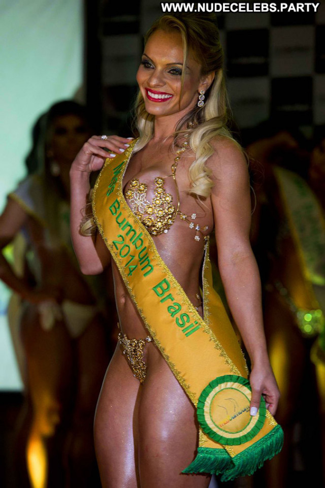 Indianara Carvalho No Source Babe Beautiful Brazil Celebrity Posing