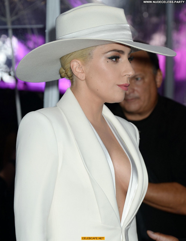 Lady Gaga American Music Awards Beautiful Posing Hot Babe Awards Gag