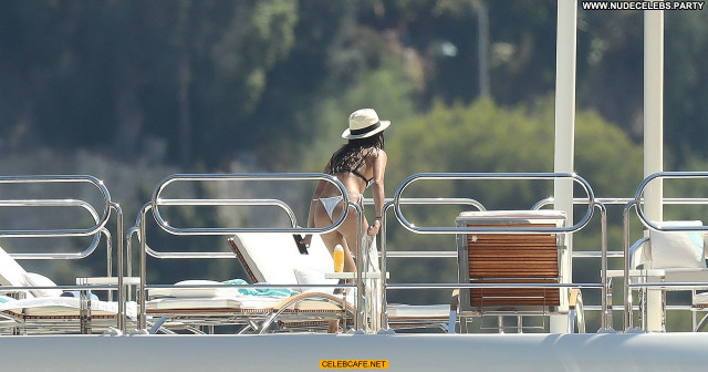 Sara Sampaio No Source Topless Yacht Beautiful Toples Babe Celebrity