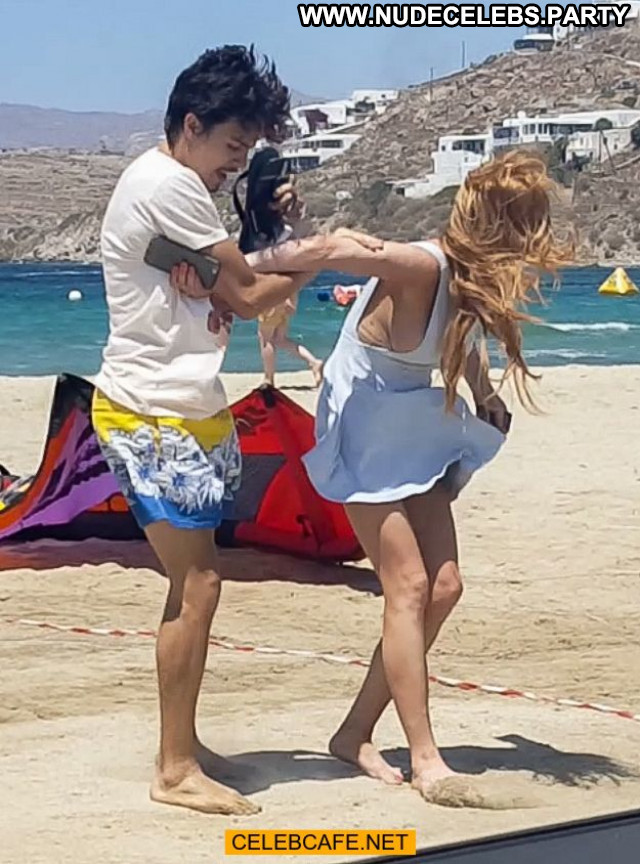 Lindsay Lohan The Beach Posing Hot Babe Boob Slip Celebrity Beautiful