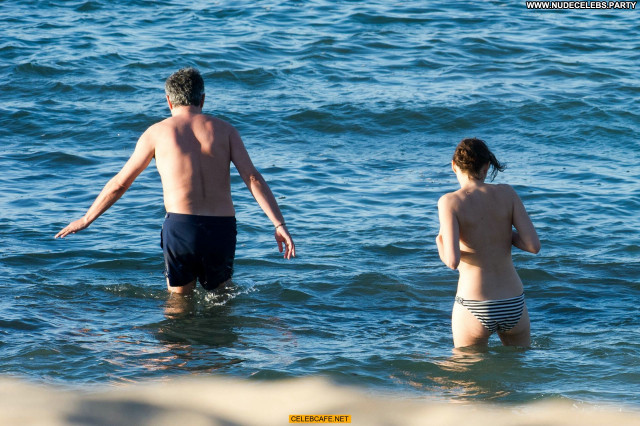 Marion Cotillard No Source Topless Posing Hot Celebrity Beach Babe