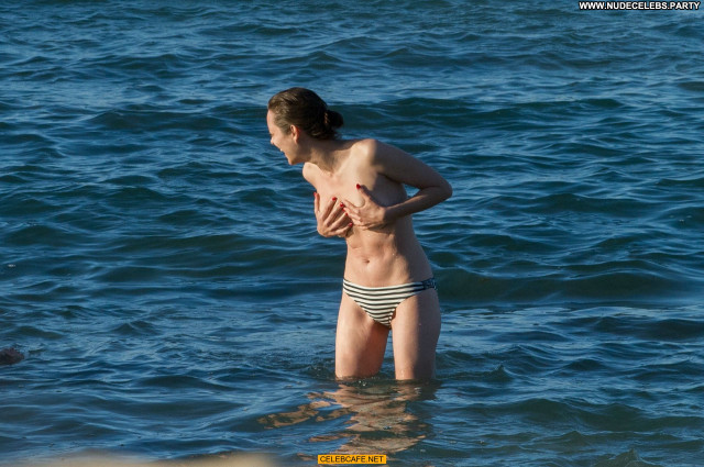 Marion Cotillard No Source Posing Hot Beautiful Celebrity Topless