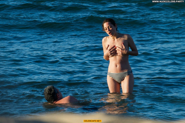 Marion Cotillard No Source Beach Topless Celebrity Babe Posing Hot