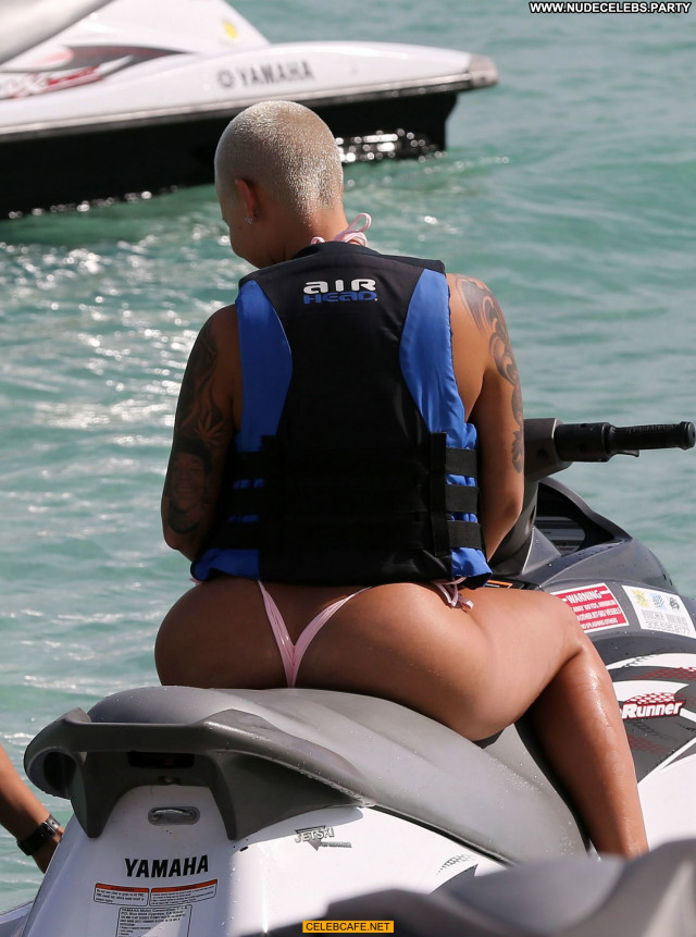 Amber Rose No Source Posing Hot Beautiful Celebrity Bikini Babe Beach