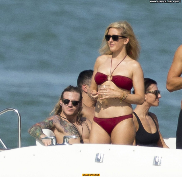Ellie Goulding No Source  Beautiful Babe Celebrity Bikini Posing Hot