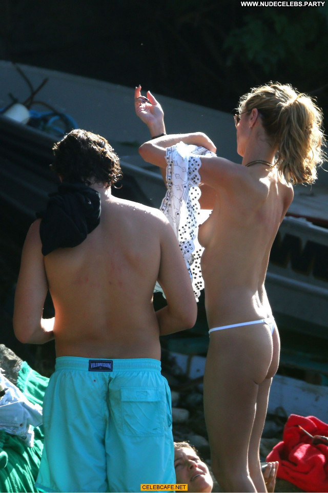 Heidi Klum No Source Hotel Toples Hot Candid Topless Candids Posing