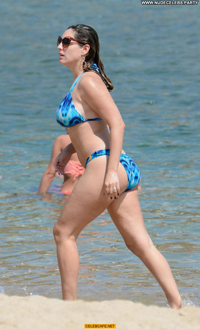 Kelly Brook No Source Beach Greece Babe Celebrity Posing Hot