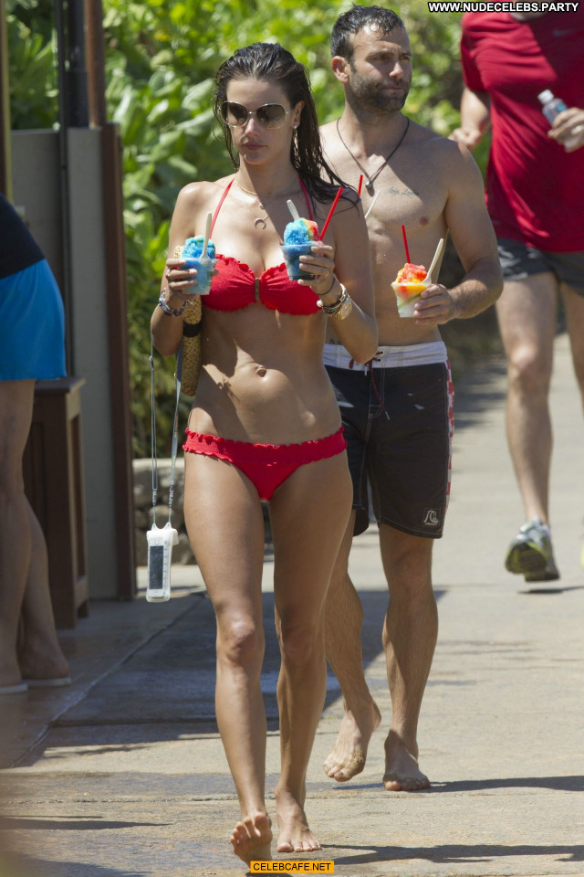 Alessandra Ambrosio No Source  Hawaii Babe Posing Hot Bikini