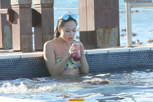 Myleene Klass The Pool Celebrity Bikini Pool Babe Beautiful Posing Hot