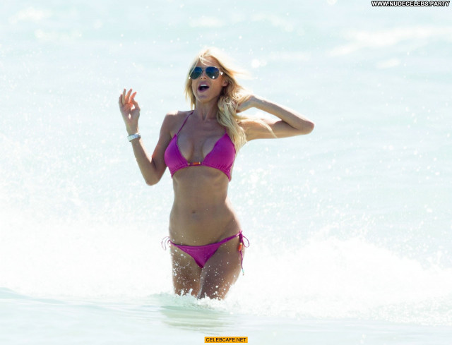 Victoria Silvstedt Miami Beach Bikini Beautiful Celebrity Posing Hot