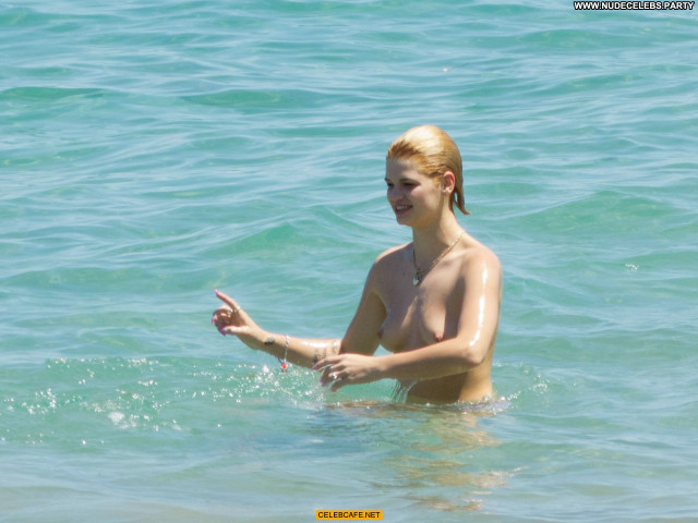 Pixie Geldof The Beach Ibiza Babe Posing Hot Beach Celebrity Topless