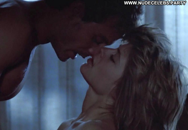 Linda Hamilton The Terminator  Tits Toples Beautiful Breasts Babe