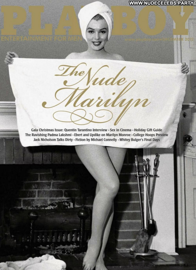Marilyn Monroe Cover Girl Magazine Nude Beautiful Posing Hot