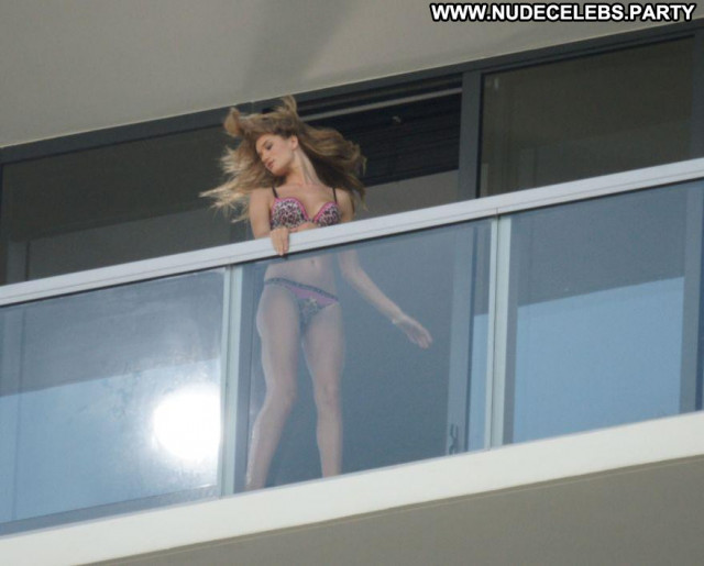 Rosie Huntington Whiteley Photo Shoot Balcony Breasts Old Toples