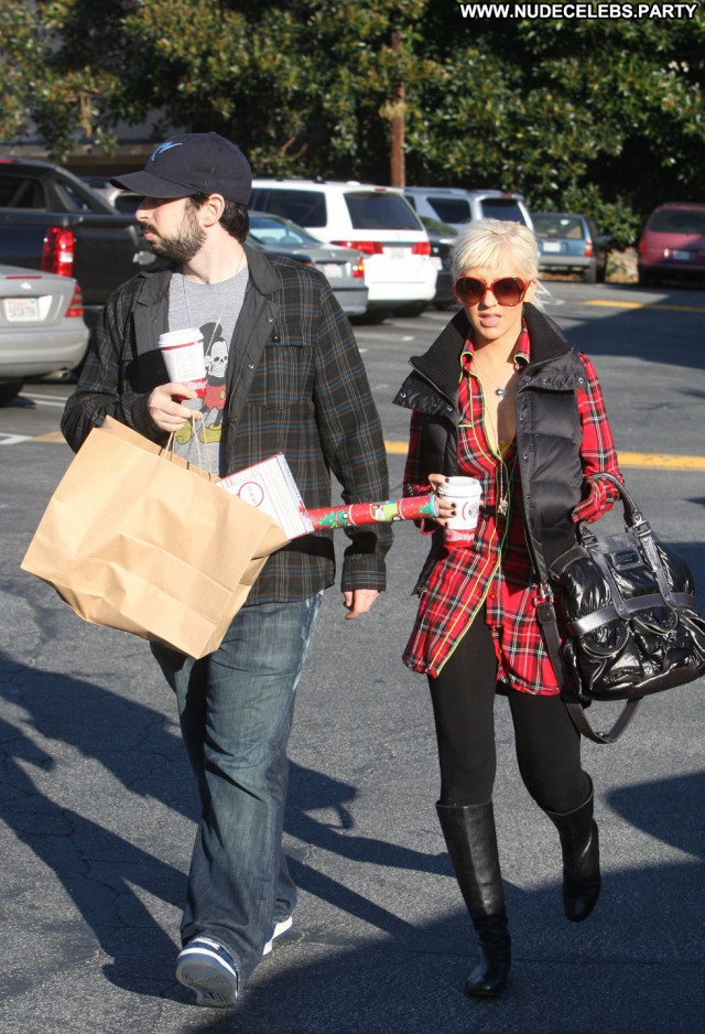 Christina Aguilera No Source Celebrity Candid Paparazzi Candids