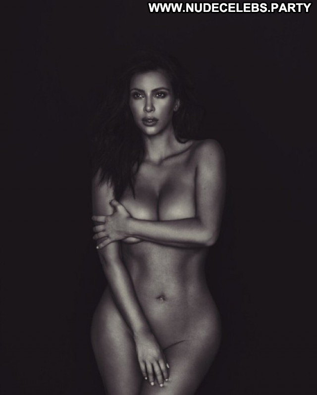 Kim Kardashian No Source Nude Car Sexy Sex Videos Perfect Celebrity