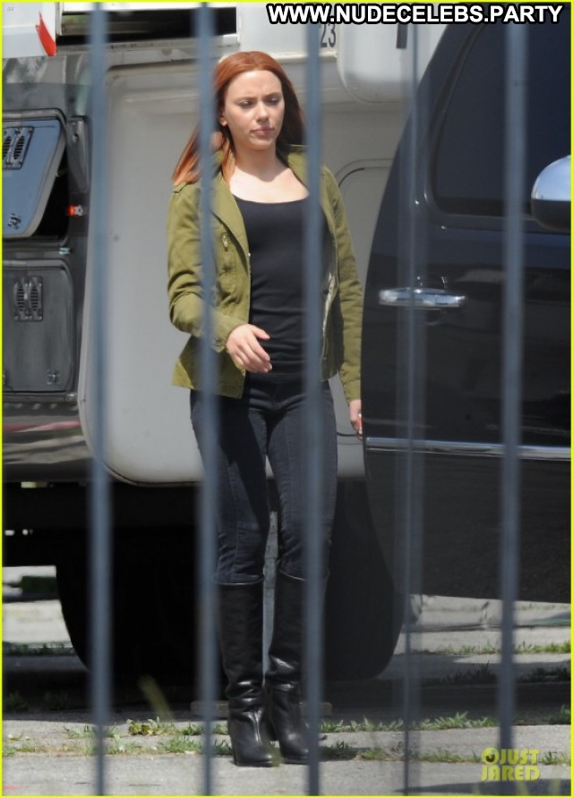 Scarlett Johansson In America Paparazzi Posing Hot Babe Beautiful