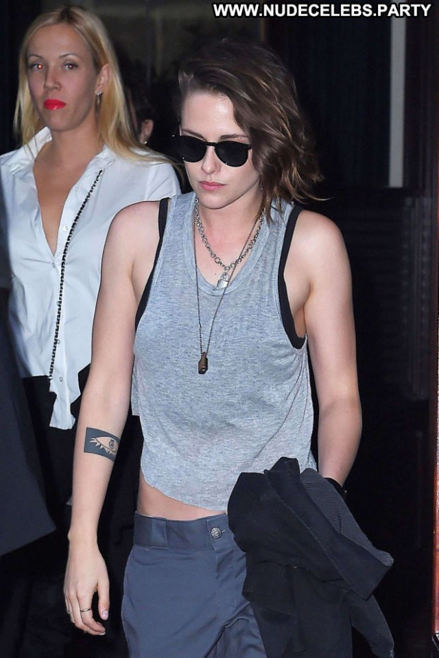 Kristen Stewart New York Babe Celebrity Posing Hot Paparazzi