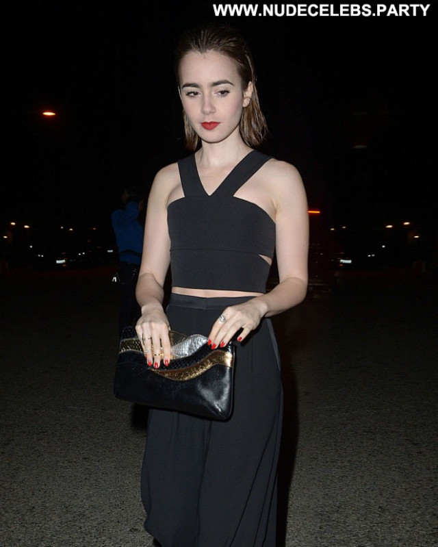 Lily Collins The Unit Paparazzi Babe Celebrity Posing Hot Beautiful
